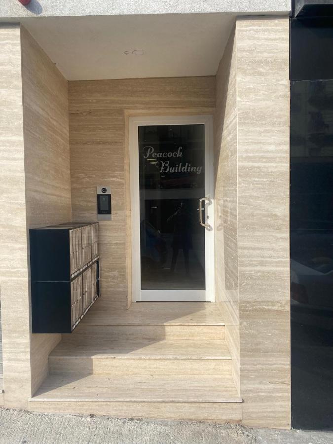 Modern Haven In Ta'Xbiex Appartement Ta Xbiex Buitenkant foto
